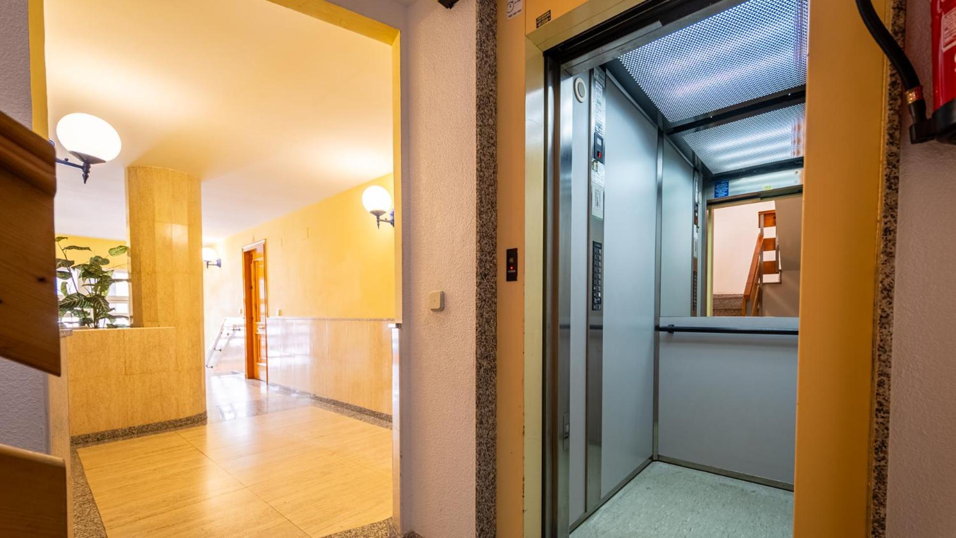 Apartamento A 3 Minutos De La Playa 托雷维耶哈 外观 照片